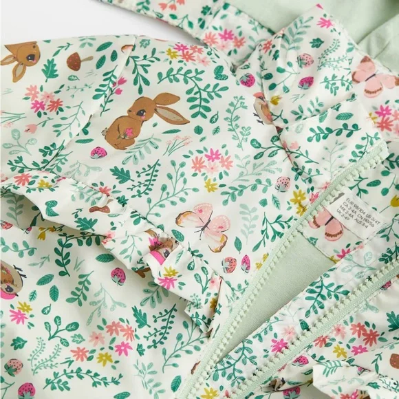 H&M Kid’s Windbreaker Jacket with Removable Hood Size 5T/6 - Picture 2 of 9